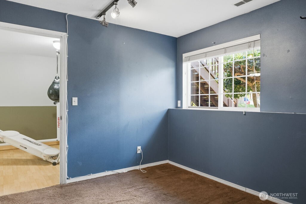 1565 Nordic Place Poulsbo WA 98370