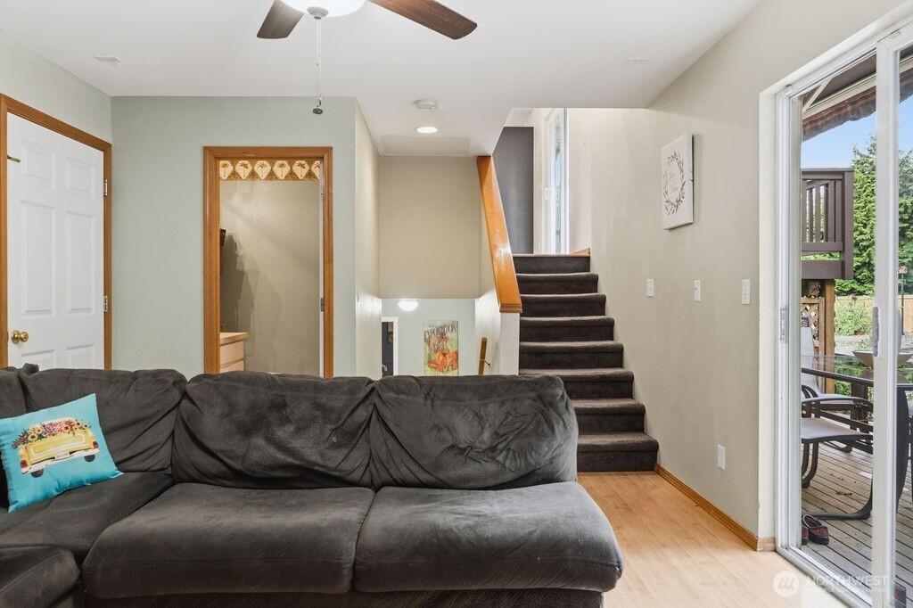 1565 Nordic Place Poulsbo WA 98370