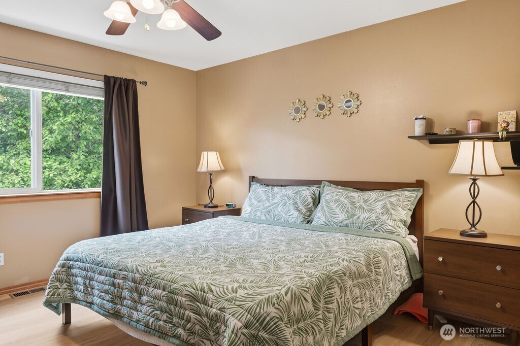 1565 Nordic Place Poulsbo WA 98370