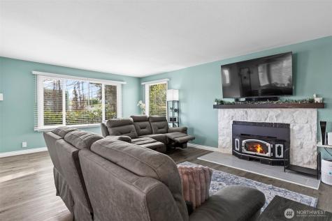 5917 N 46th Street Tacoma WA 98407