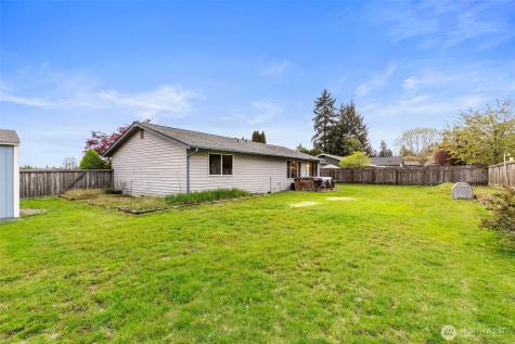 4711 NW Cascade Street Silverdale WA 98383