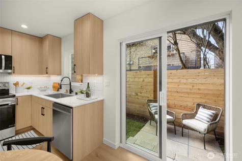 14321 Interlake Avenue N Seattle WA 98133