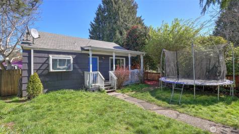 8650 10th Avenue SW Seattle WA 98106