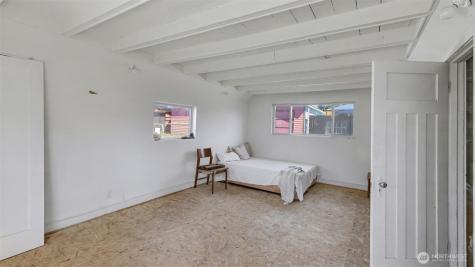 8650 10th Avenue SW Seattle WA 98106