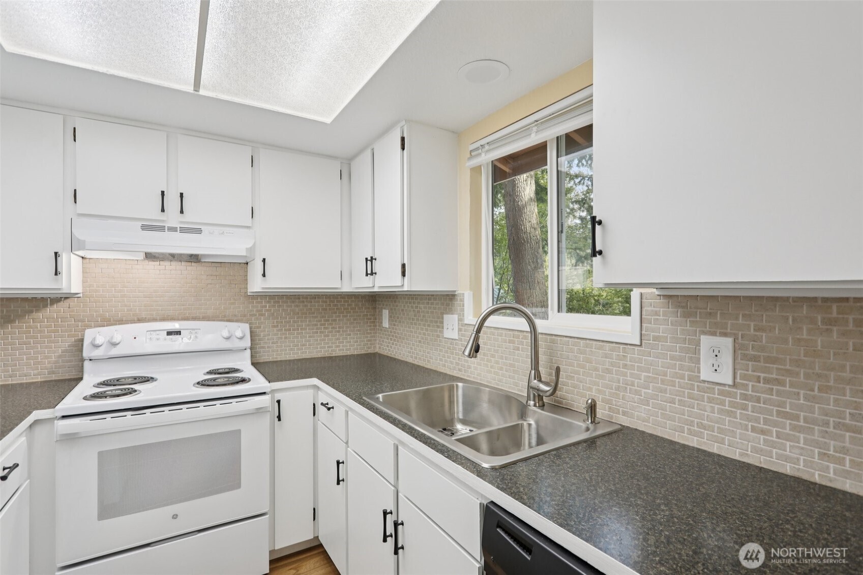 43233 SE 176th Street North Bend WA 98045