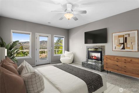 946 Briarwood Drive East Wenatchee WA 98802