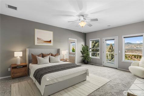 946 Briarwood Drive East Wenatchee WA 98802