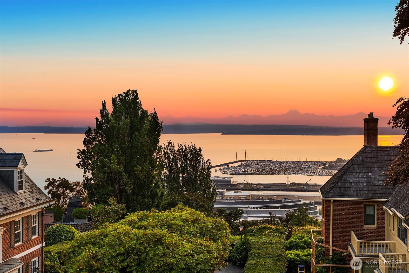 623 W Highland Drive Seattle WA 98119