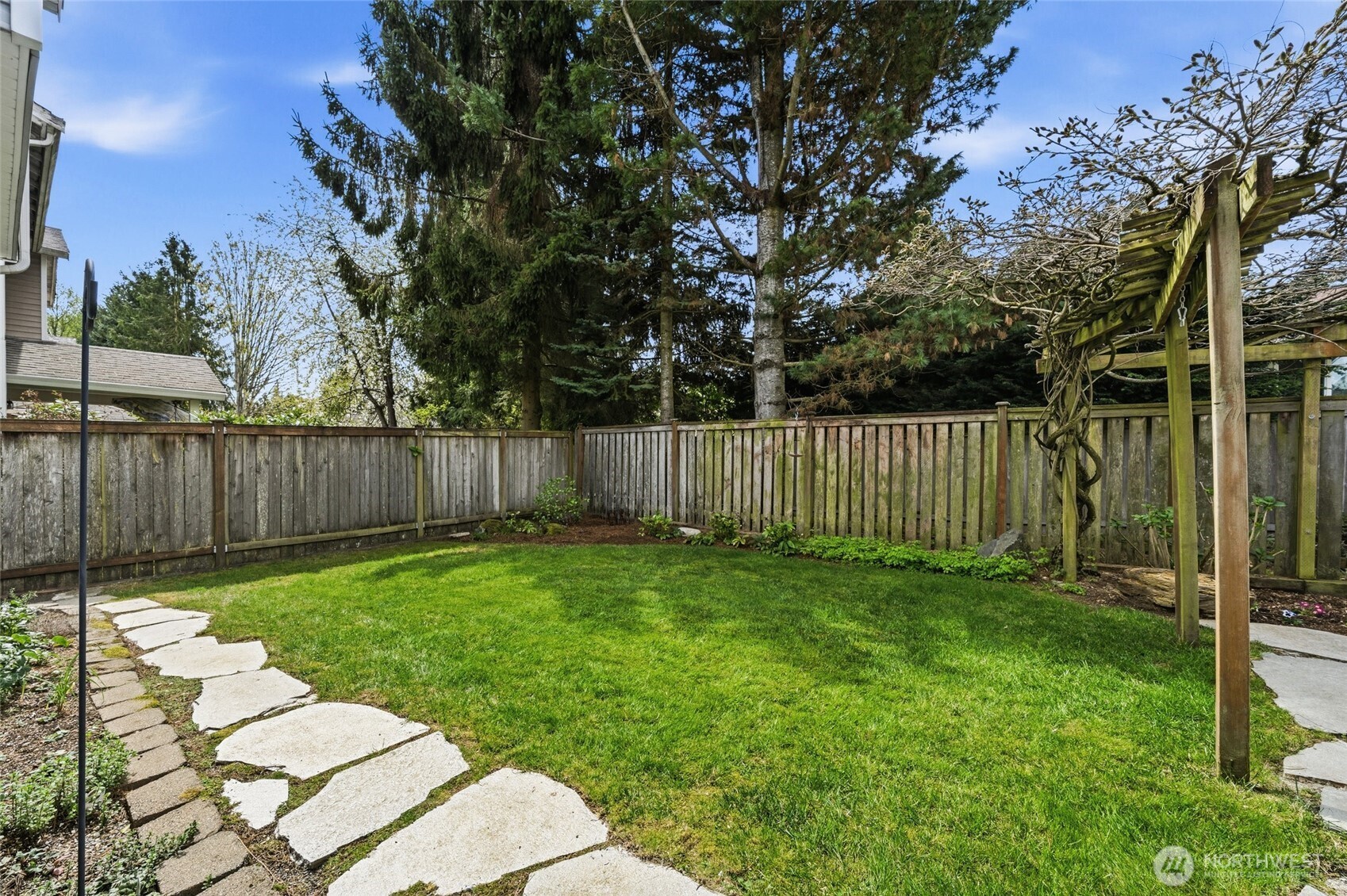 9608 25th Drive SE Everett WA 98208