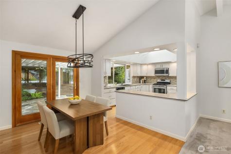 3227 171st Avenue NE Bellevue WA 98008