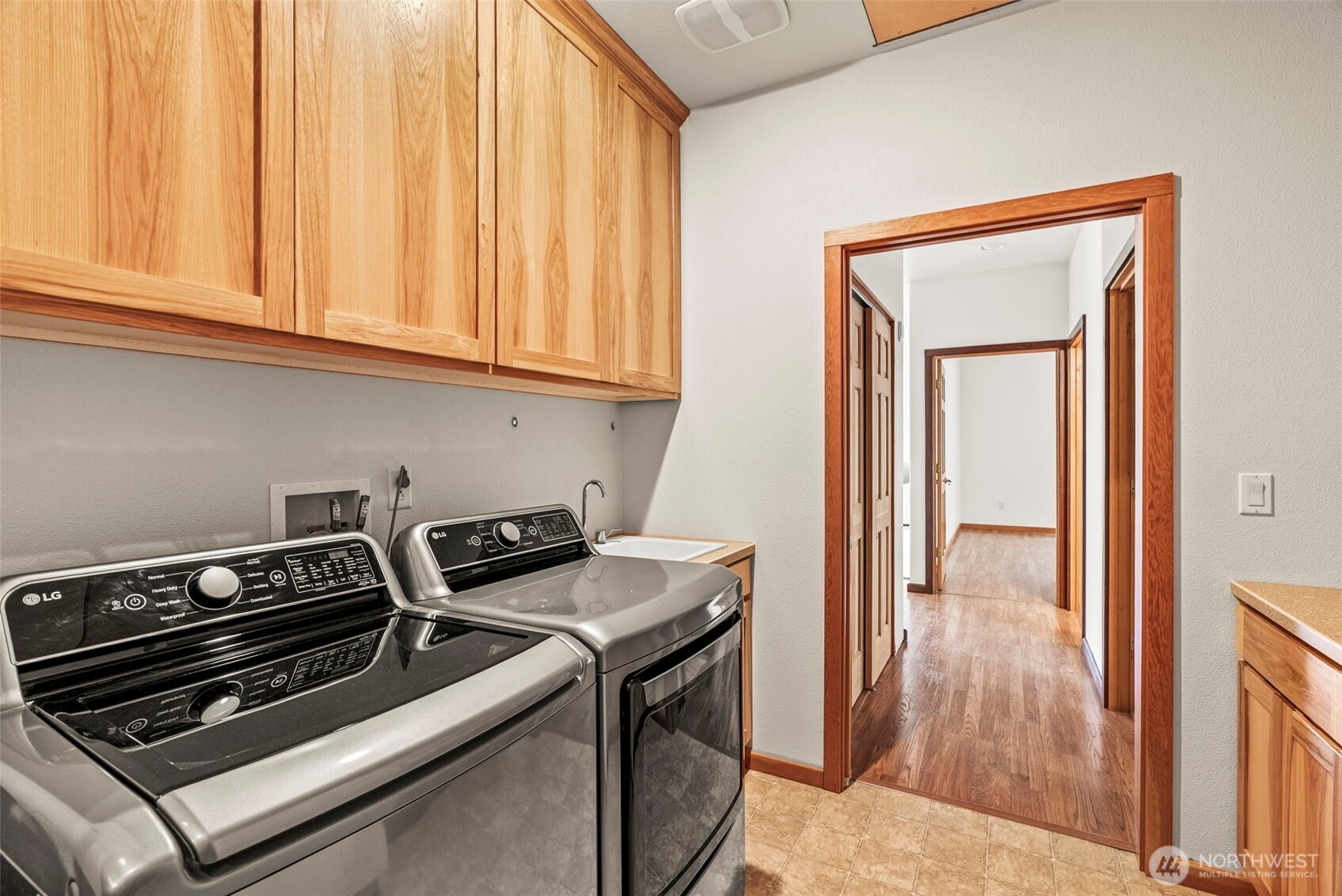 303 Shadow Mount Road Silverlake WA 98645