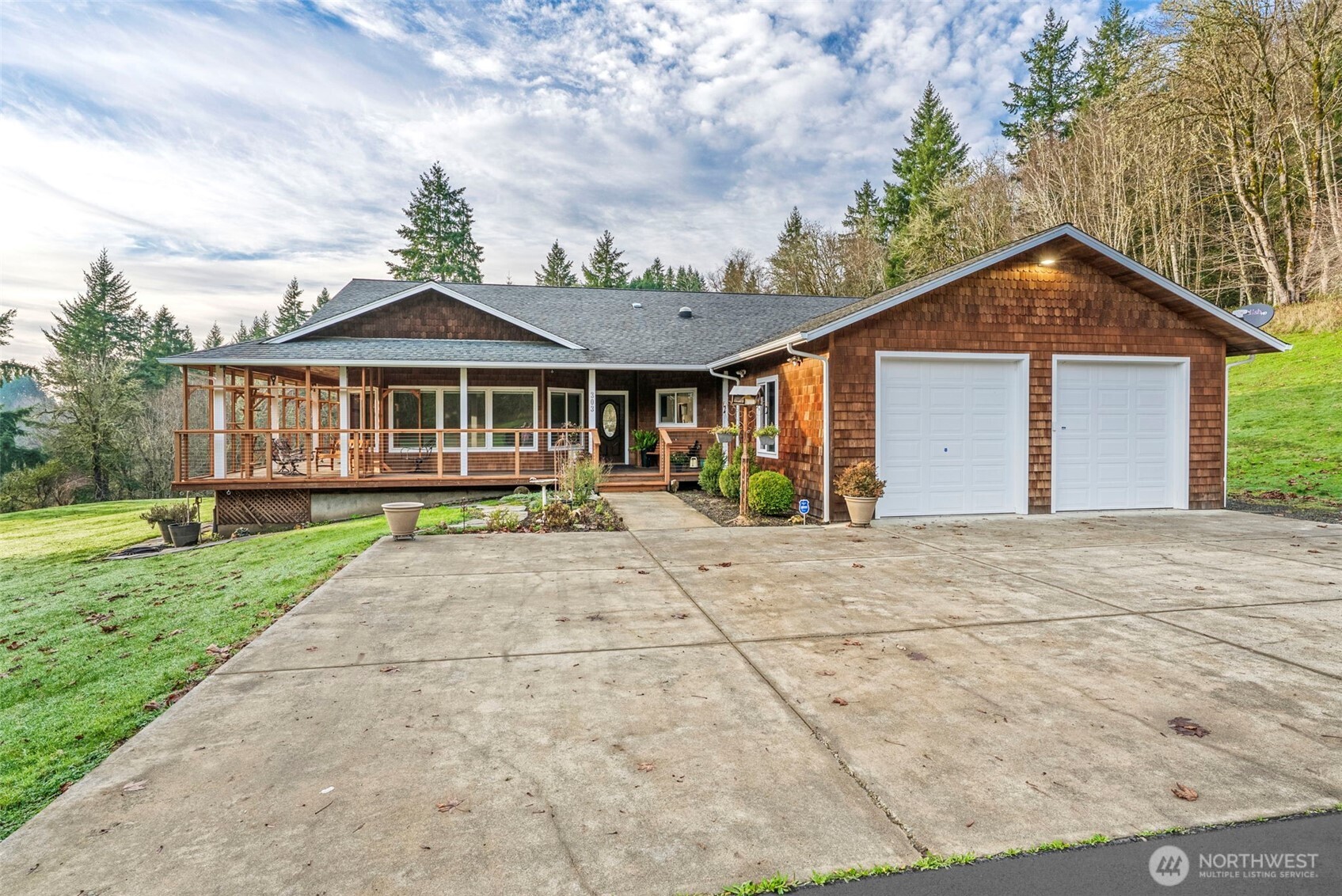 303 Shadow Mount Road Silverlake WA 98645