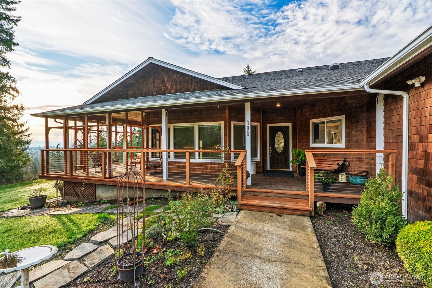 303 Shadow Mount Road Silverlake WA 98645
