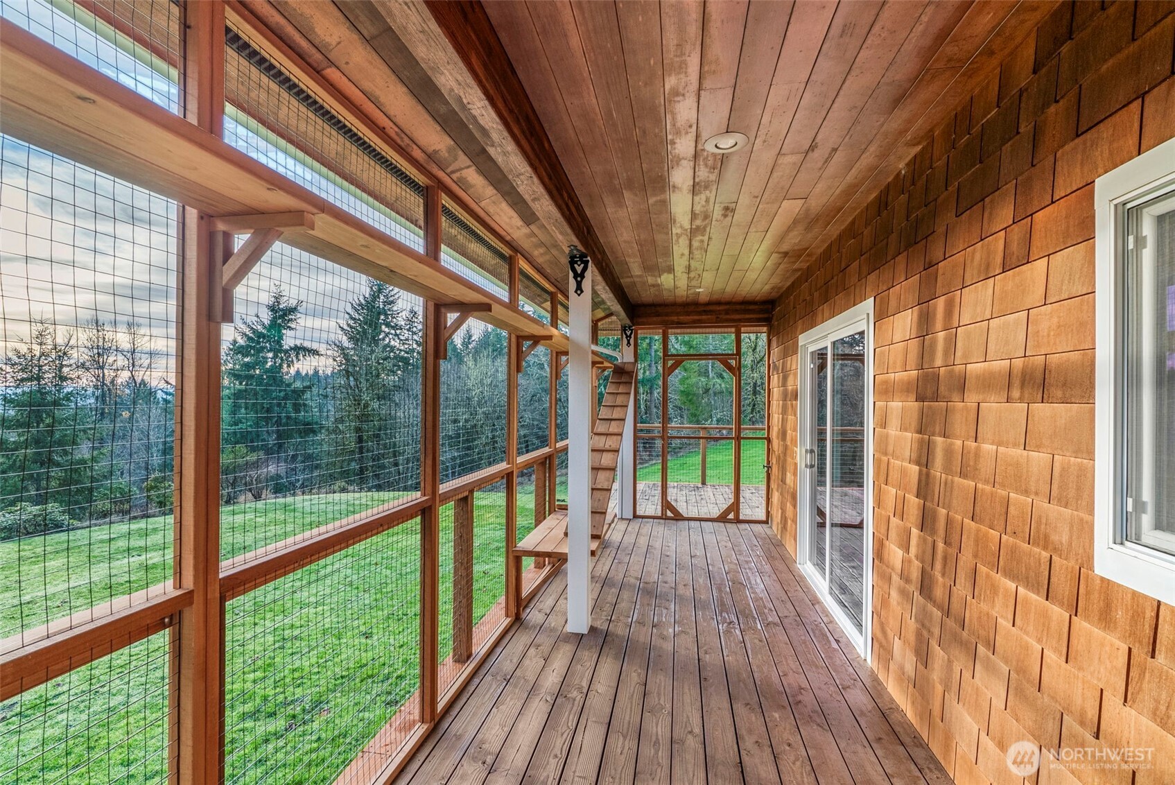 303 Shadow Mount Road Silverlake WA 98645