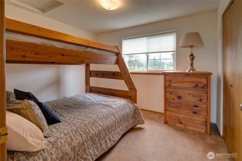 347 Sand Dune Avenue SW Ocean Shores WA 98569