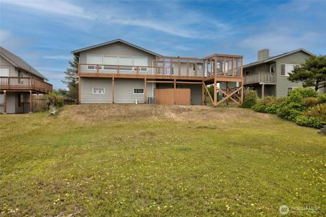 347 Sand Dune Avenue SW Ocean Shores WA 98569