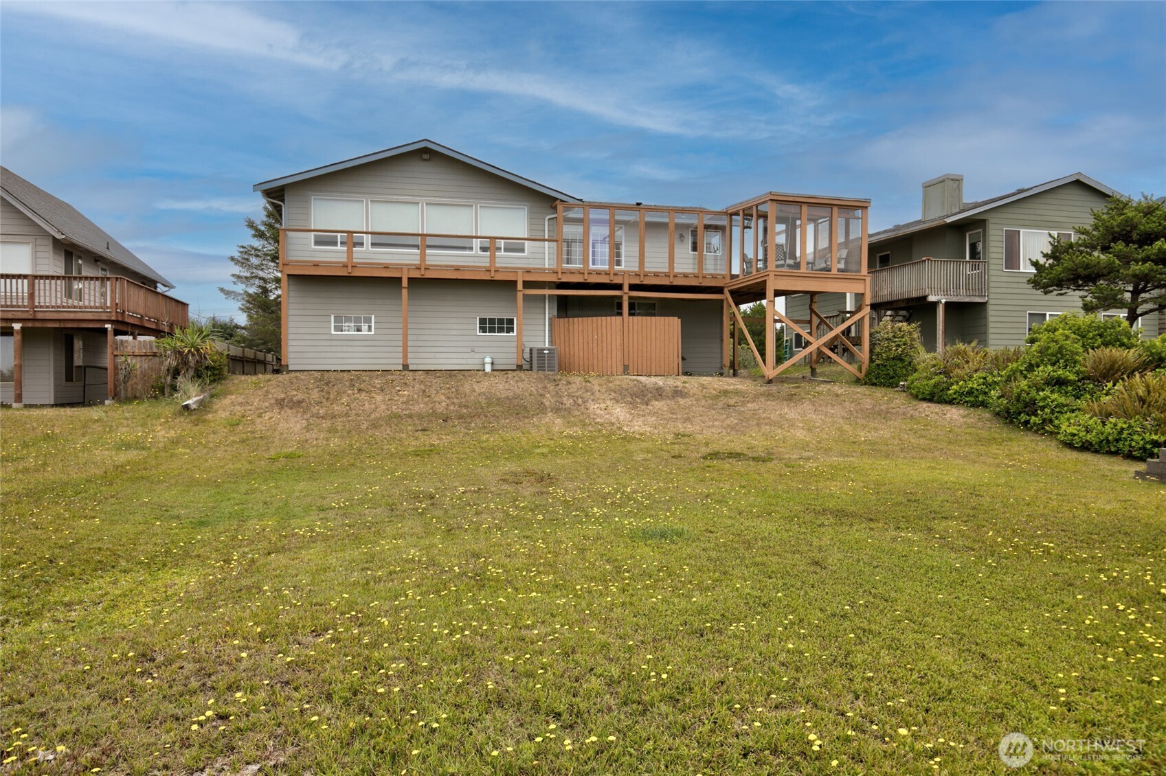 347 Sand Dune Avenue SW Ocean Shores WA 98569