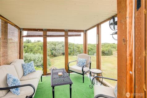 347 Sand Dune Avenue SW Ocean Shores WA 98569