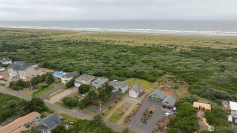 347 Sand Dune Avenue SW Ocean Shores WA 98569