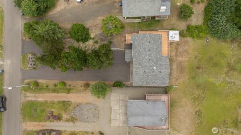 347 Sand Dune Avenue SW Ocean Shores WA 98569