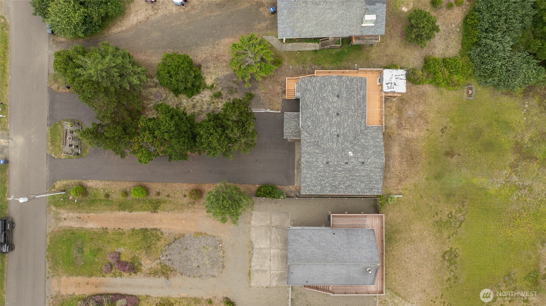 347 Sand Dune Avenue SW Ocean Shores WA 98569
