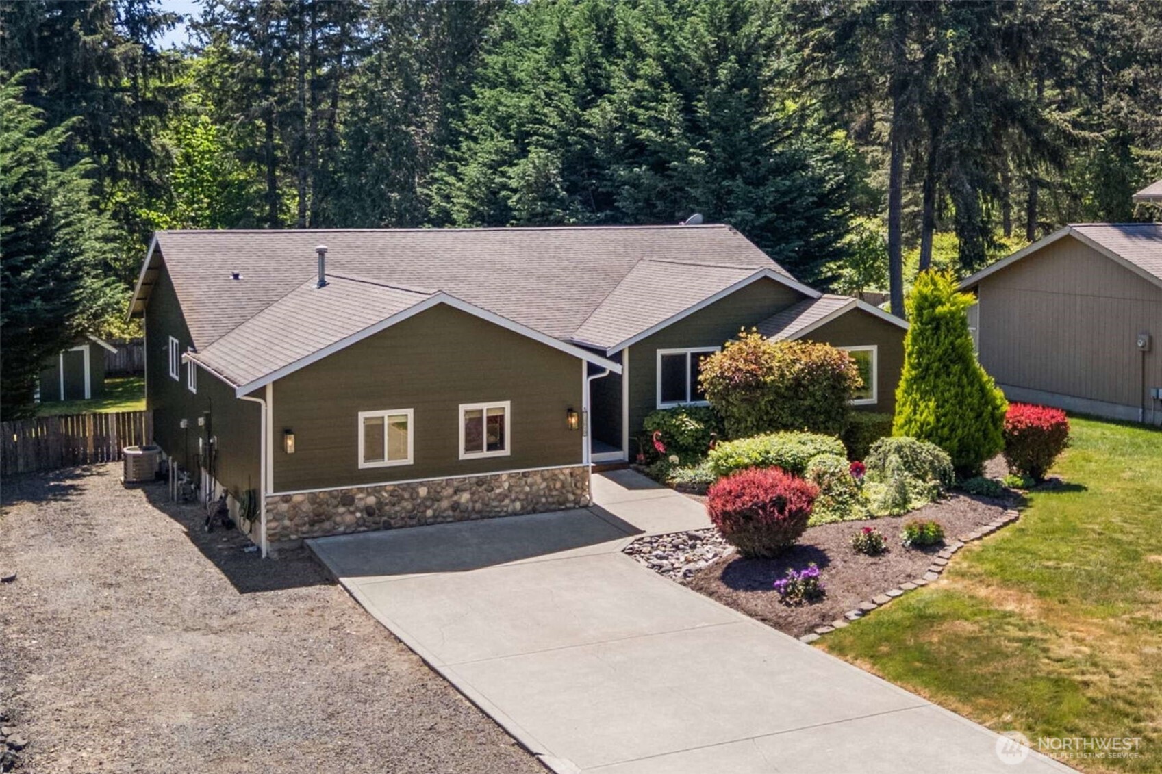 100 E Cardinal Court Allyn WA 98524