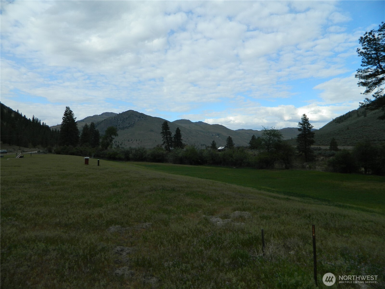 23 Allemandi Road Loomis WA 98827