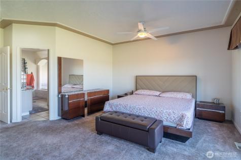 4560 Bluff Drive NE Moses Lake WA 98837