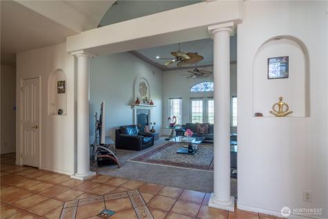 4560 Bluff Drive NE Moses Lake WA 98837