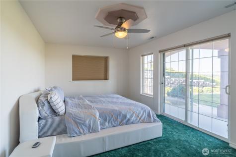 4560 Bluff Drive NE Moses Lake WA 98837