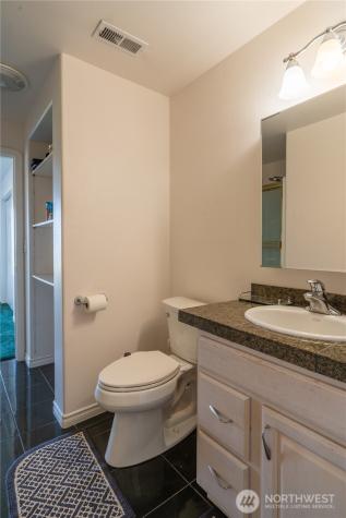 4560 Bluff Drive NE Moses Lake WA 98837