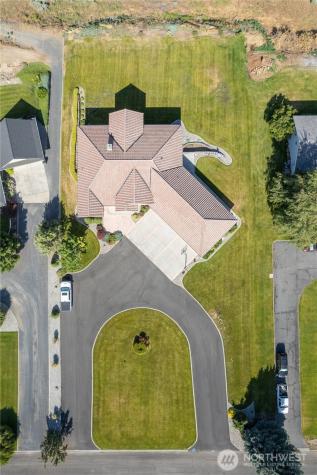 4560 Bluff Drive NE Moses Lake WA 98837