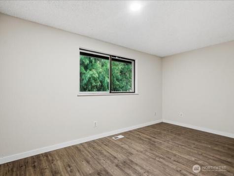 13906 126th Avenue E Puyallup WA 98374