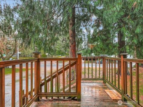 13906 126th Avenue E Puyallup WA 98374