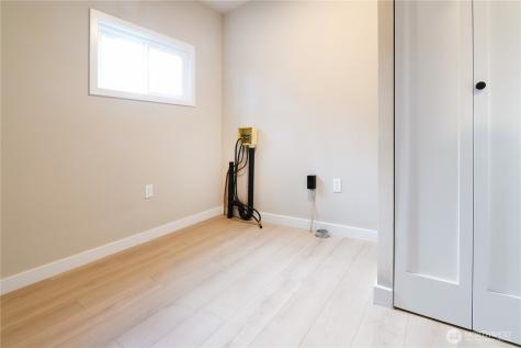 18501 52nd Avenue Lynnwood WA 98037