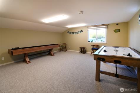 18501 52nd Avenue Lynnwood WA 98037