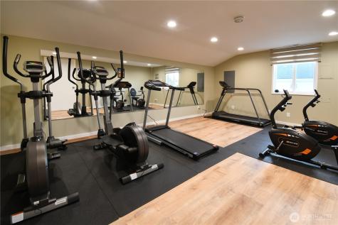 18501 52nd Avenue Lynnwood WA 98037