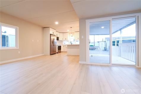 18501 52nd Avenue Lynnwood WA 98037