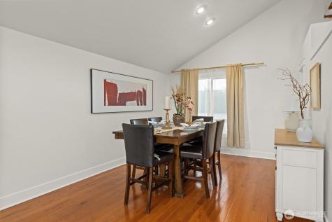 15535 156th Court SE Renton WA 98058