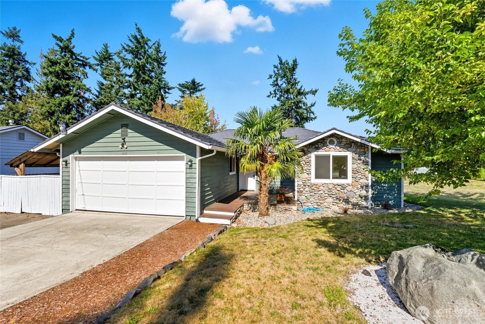 1865 S Elhardt Street Camano Island WA 98282