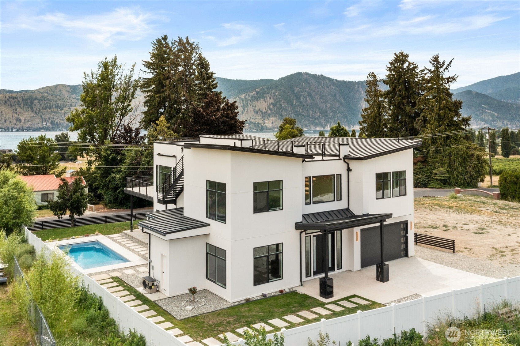 83 Summerset Boulevard Manson WA 98831