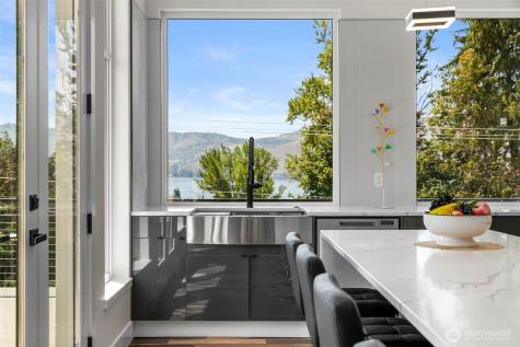 83 Summerset Boulevard Manson WA 98831