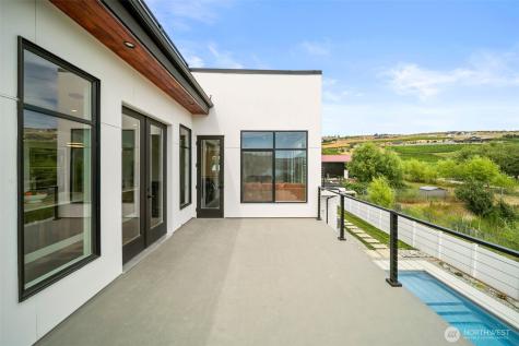 83 Summerset Boulevard Manson WA 98831