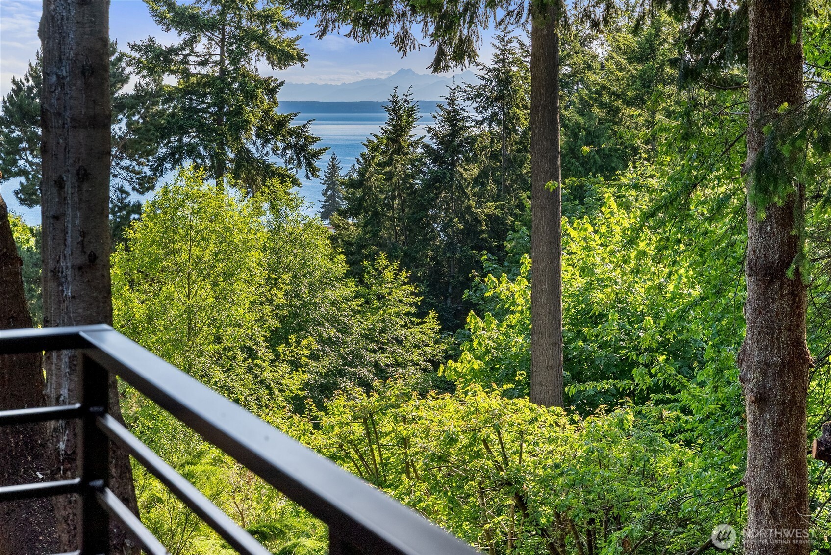 6025 96th Street SW Mukilteo WA 98275