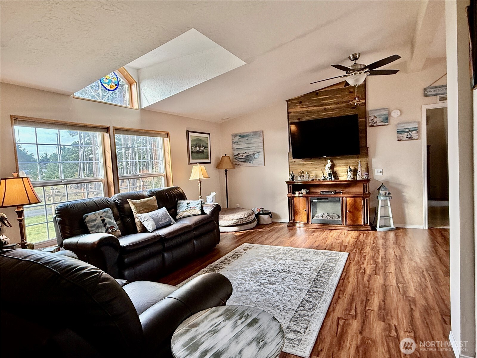 1207 215th Lane Ocean Park WA 98640
