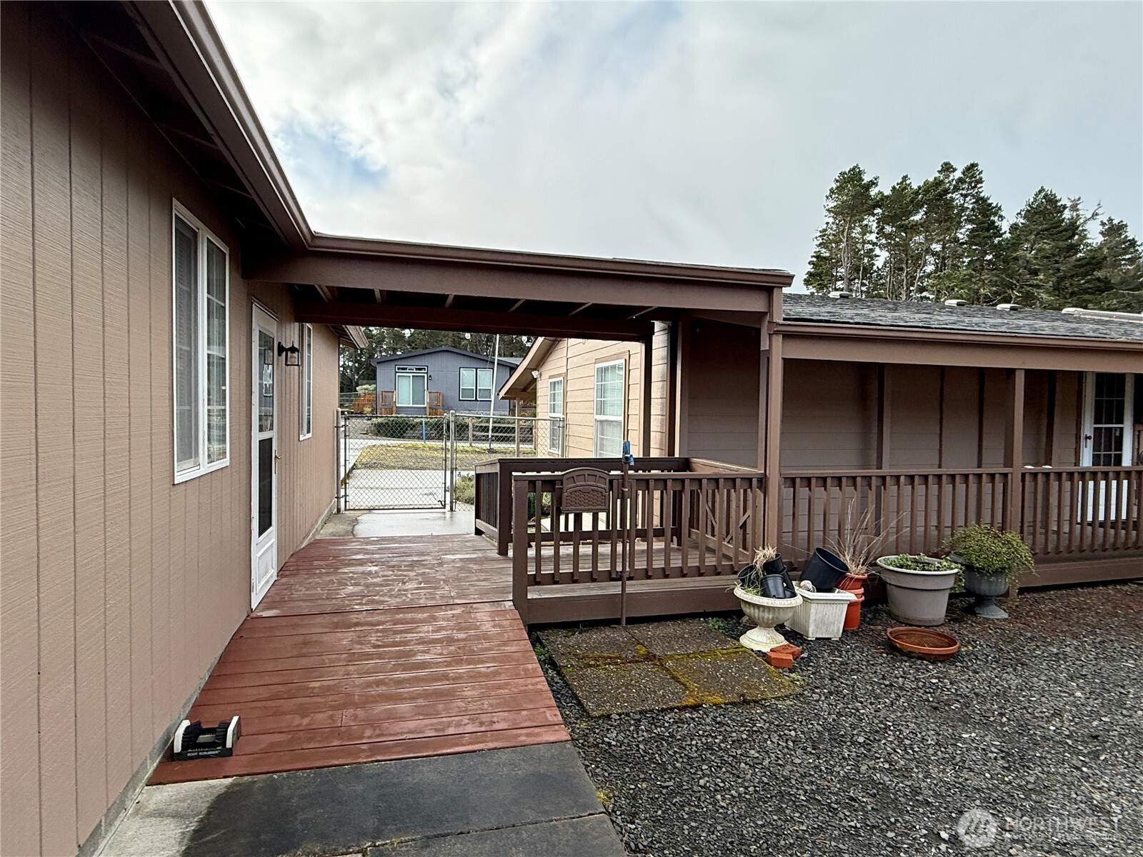 1207 215th Lane Ocean Park WA 98640