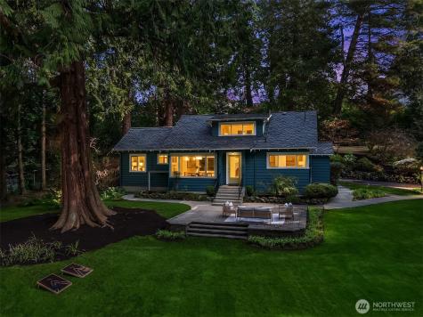 4240 Cramer Street Seattle WA 98199