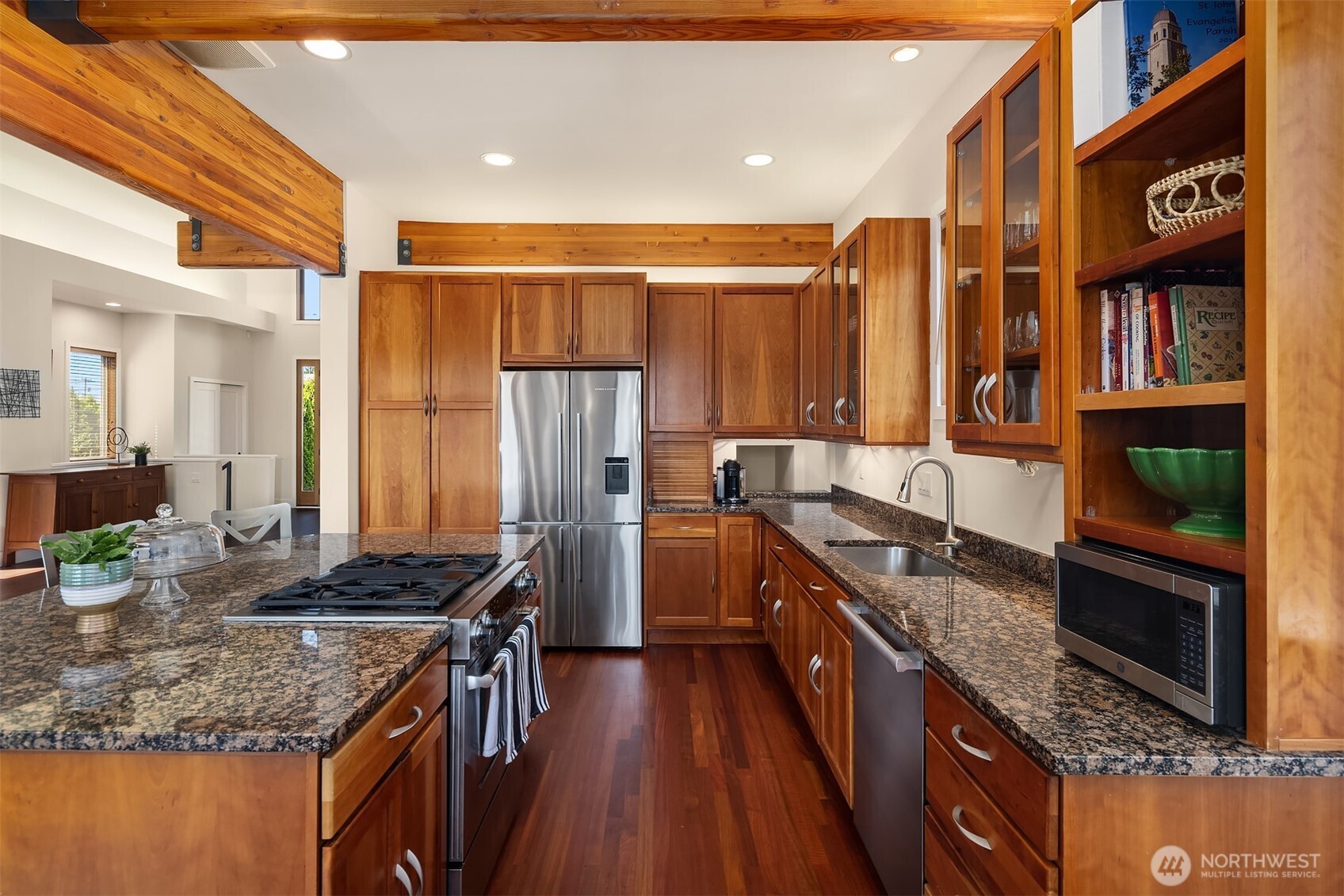 543 N 83rd Street Seattle WA 98103