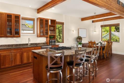 543 N 83rd Street Seattle WA 98103