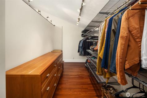 543 N 83rd Street Seattle WA 98103